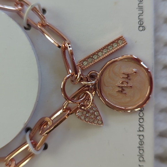 NWT Unwritten Rose Gold Tone Silver "MOM" Crystal Heart Charm Link Bracelet - Picture 3 of 10